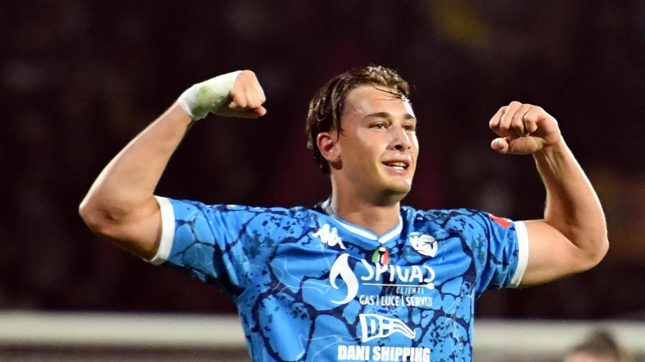 Bologna calcio: Sartori valuta Esposito per rinforzare l'attacco e la mediana